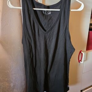 Eddie Bauer Black V-Neck Tank Top